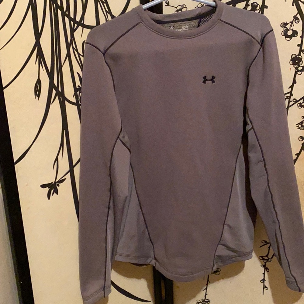 Under Armour Fitted Coupe Adjustee Cold Gear Long Sleeve Gray w/Black Logo